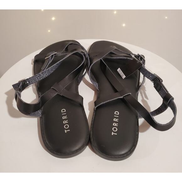 NWT Torrid Gladiator Open Toe Post Flat Stappy Sandals Size 10.5WW Black Classic - Picture 3 of 7